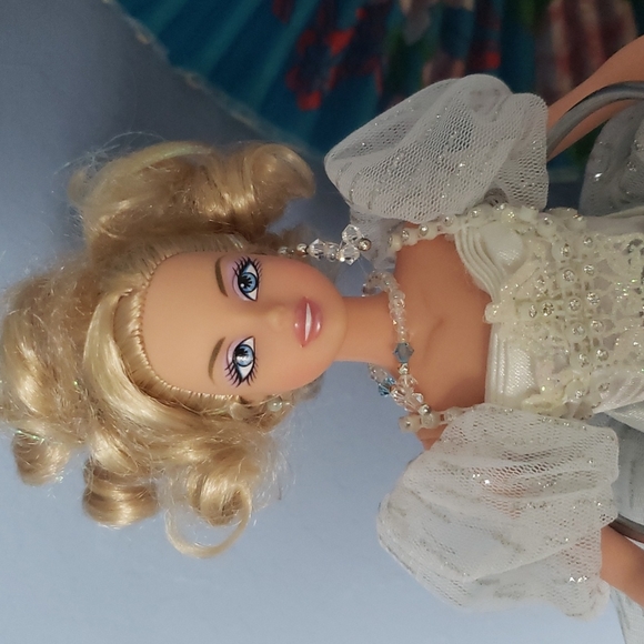 Cinderella Disney Store Handcraft Limited Edition Doll Collector Exclusive 2005 - Picture 2 of 9